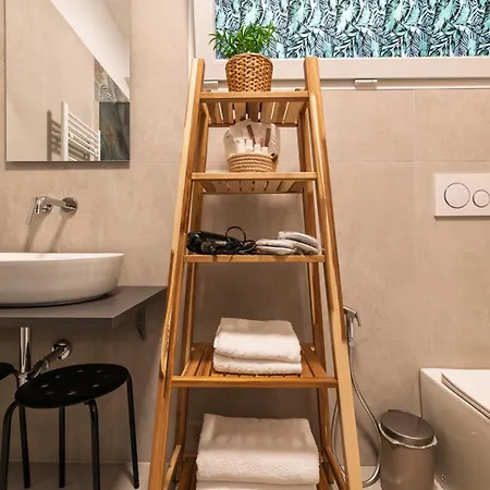 Rhome In Garbatella B&B *