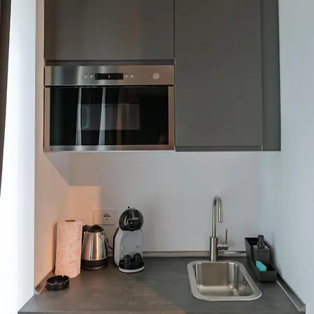 Rhome In Garbatella B&B